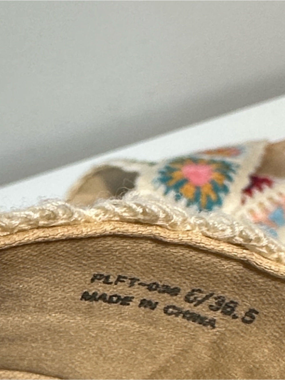 Dirty Laundry Plays Floral Crochet Platform Cork Platform Espadrilles Size 6 - Picture 13 of 14